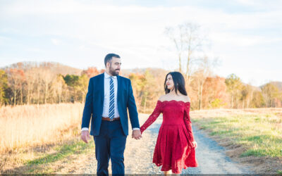 Fall in Love: The Ultimate Fall Engagement Photo Guide