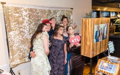 Robot Booth Review: Fun Photo Booth Experience for All