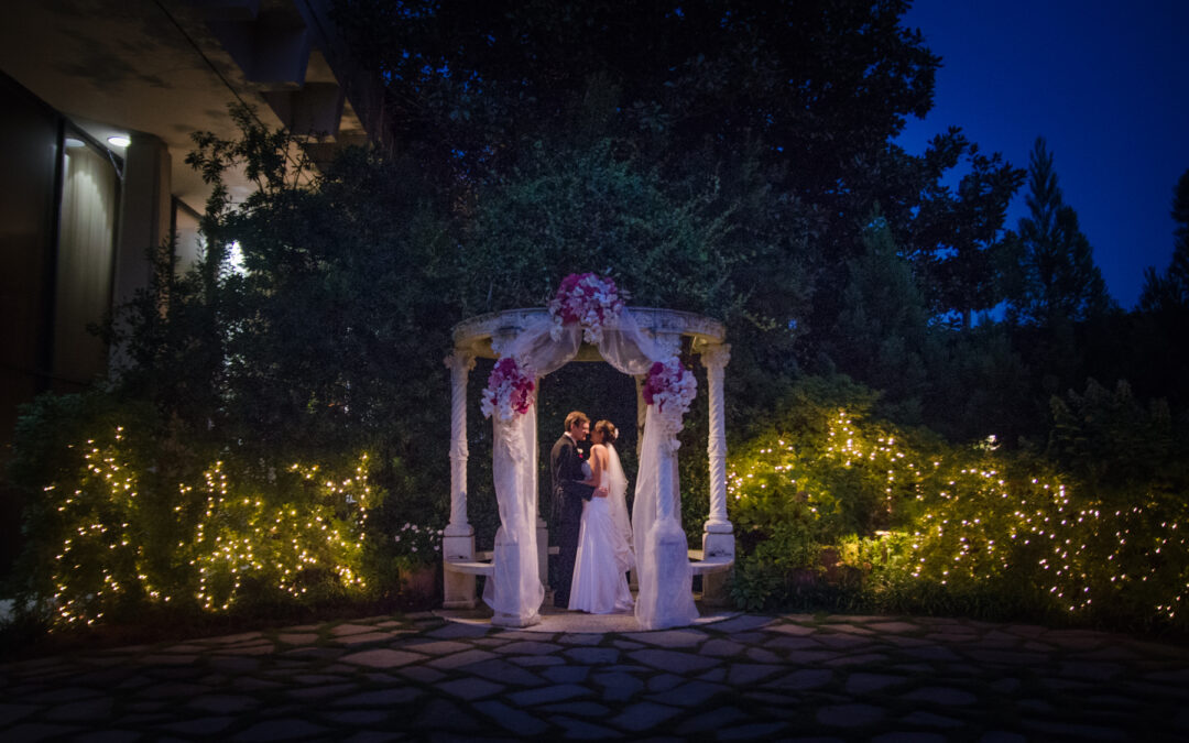 The Atrium Wedding Photos | Atlanta, GA | Sarah & Andrej