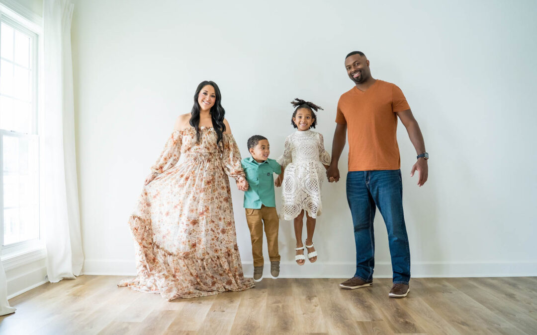 Photographer in Kennesaw GA: Family, Portrait & Wedding Photos