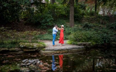 4 Engagement Photo Poses: Stunning Engagement Poses for Couple Sessions