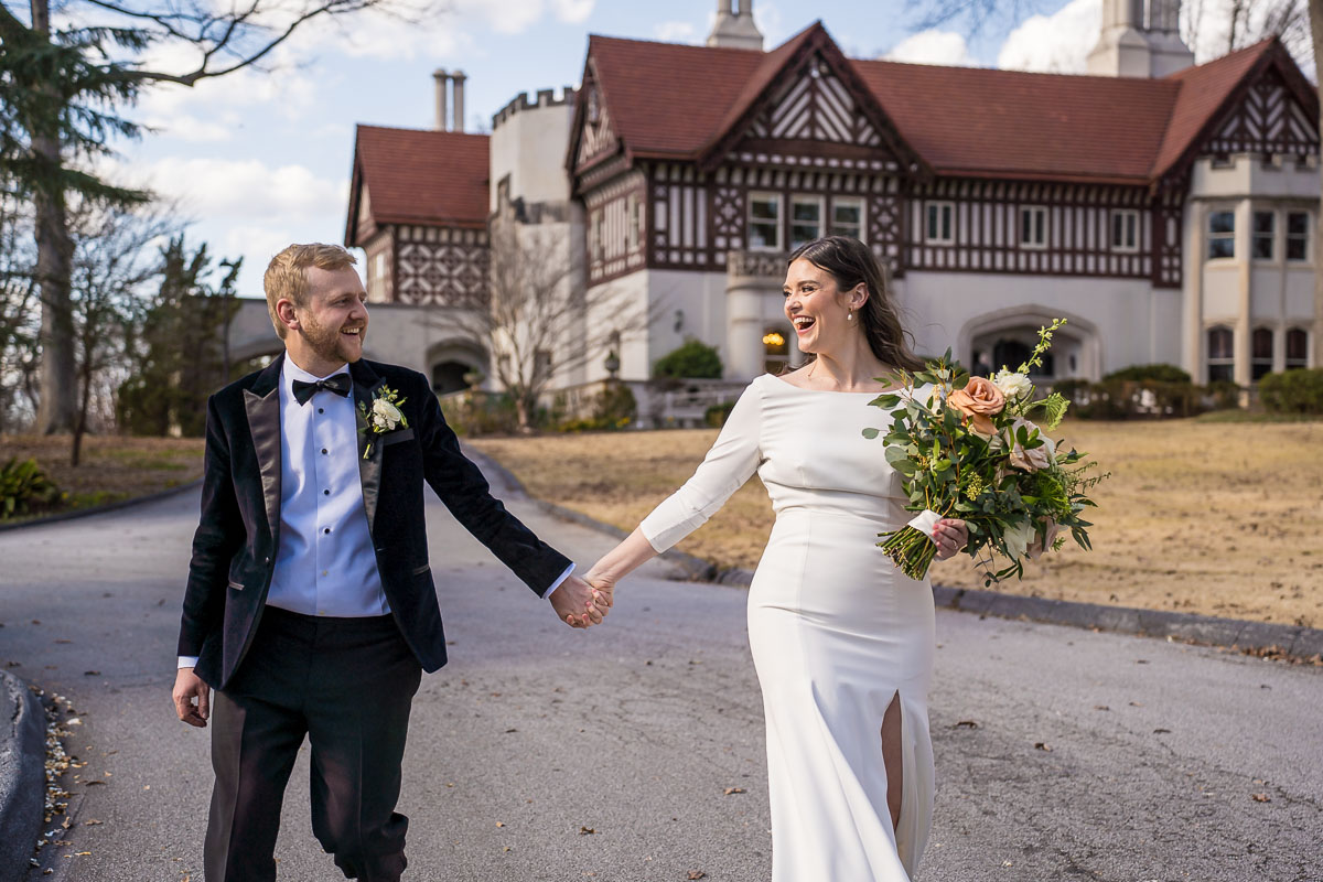 candid wedding photography portraits