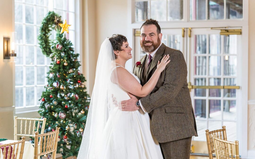 Christmas Wedding Ideas for a Cozy, Festive December Wedding