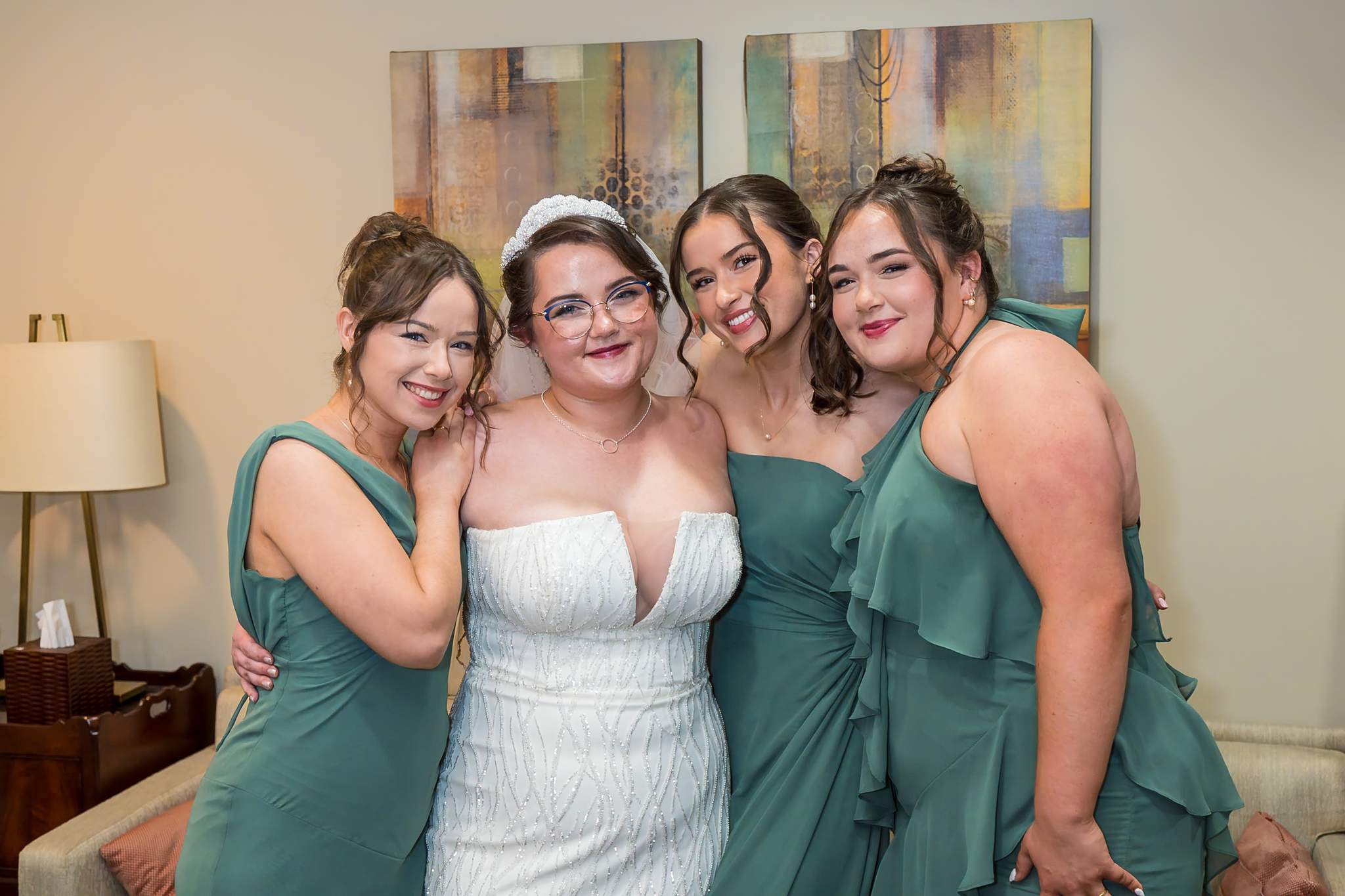 Bride with her bridesmaids getting ready at Immaculate Heart of Mary in Atlanta