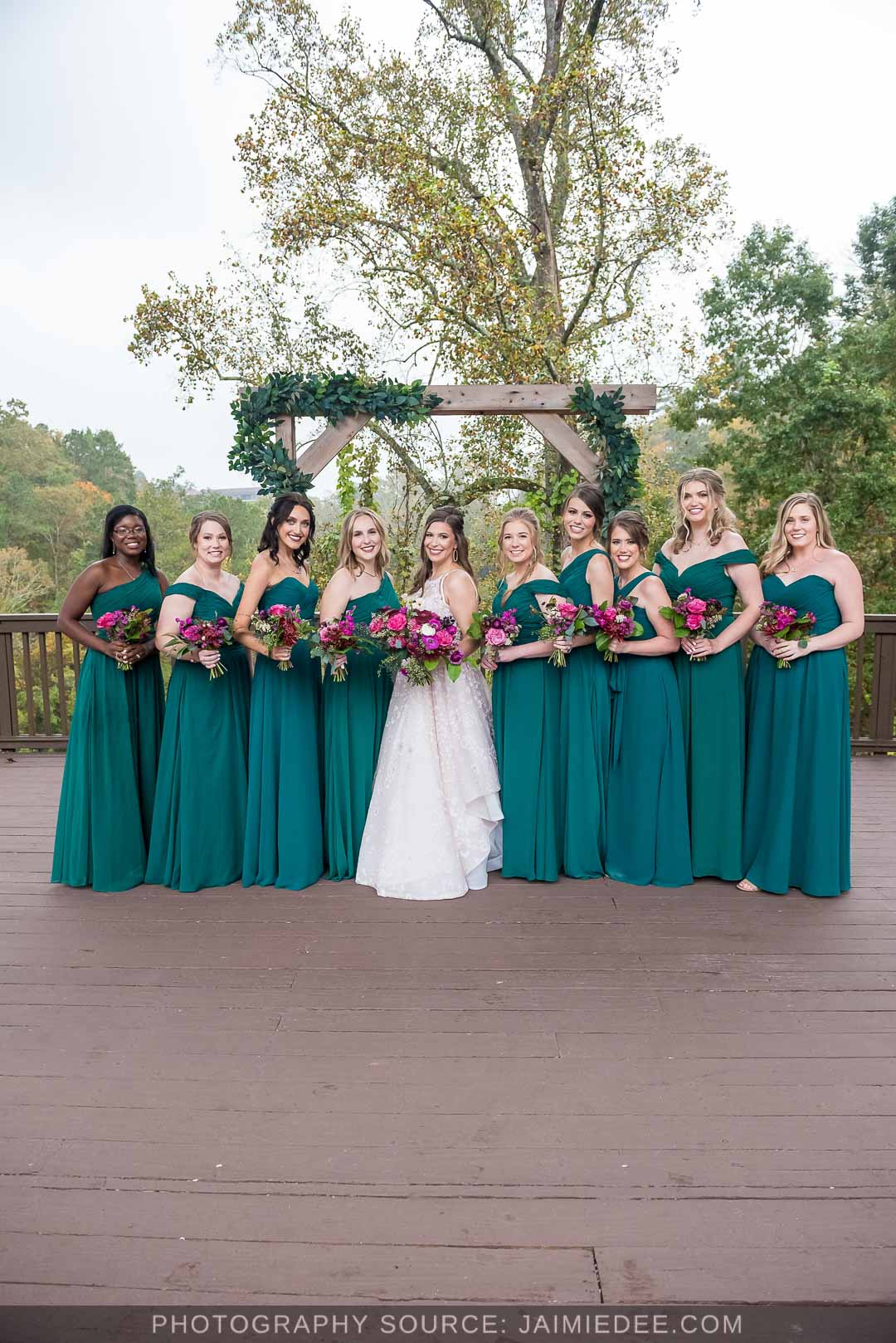 Ivy Hall Roswell Wedding Pictures - bridemaids in teal green dresses