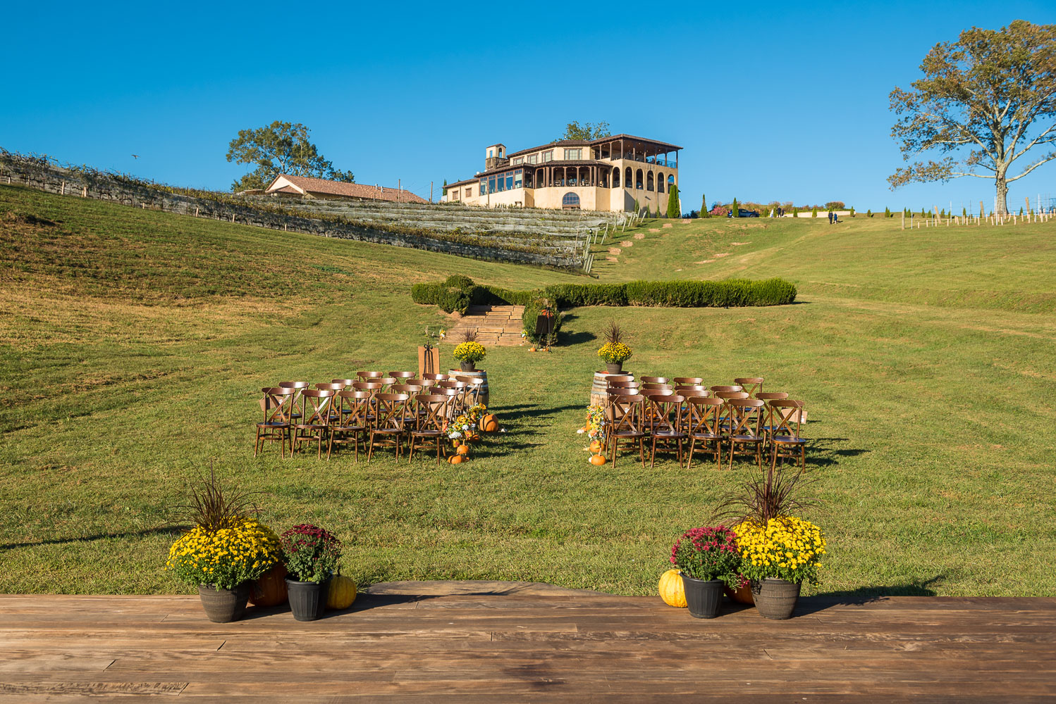 Montaluce Winery Wedding Photos ceremony set up